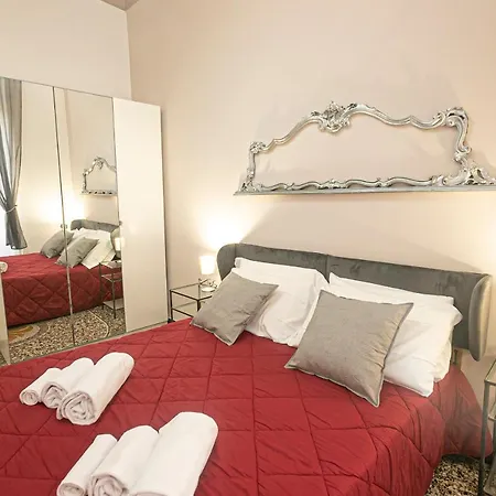 Real Italian Estate - Gold E Silver *