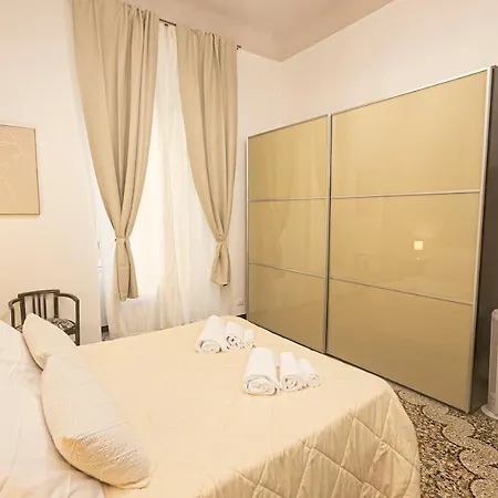 Real Italian Estate - Gold E Silver * Genova